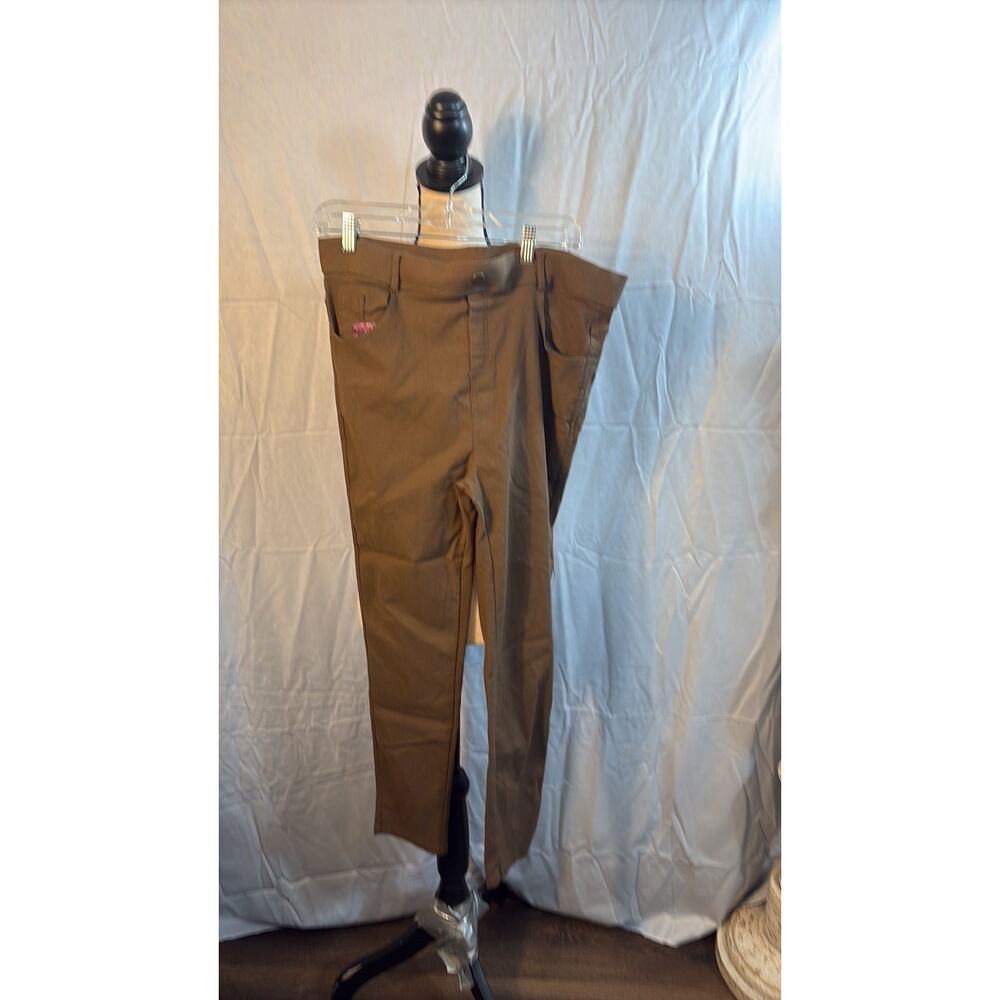 Legging by Lara